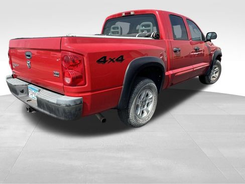 Used 2006 Dodge Dakota SLT w/ Trailer Tow Group AWD/4WD image 2