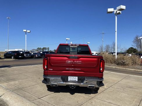 Used 2023 GMC Sierra 1500 SLT w/ SLT Premium Package image 9
