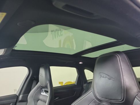Used 2023 Jaguar F-PACE R-Dynamic S AWD/4WD image 20
