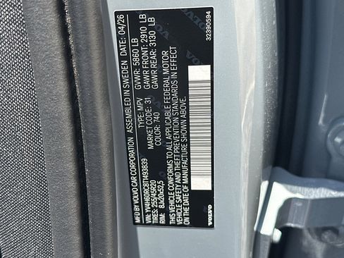 New 2026 Volvo XC60 T8 Plus w/ Climate Package AWD/4WD image 24