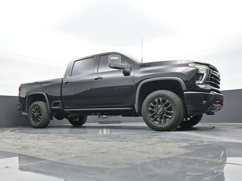 New 2026 Chevrolet Silverado 2500 LTZ w/ Trail Boss Package AWD/4WD image 43