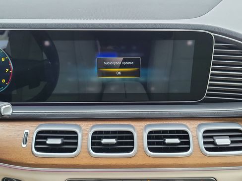 Certified 2023 Mercedes-Benz GLE 450 4MATIC image 18