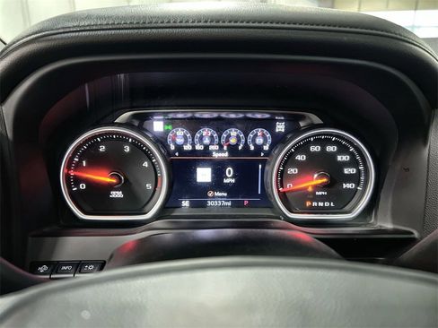 Used 2022 Chevrolet Silverado 2500 High Country image 19
