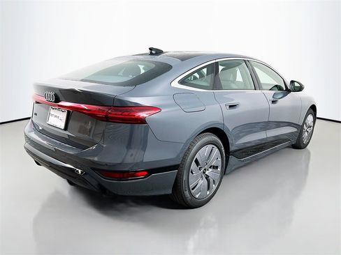 New 2025 Audi A6 e-tron Premium Plus image 7