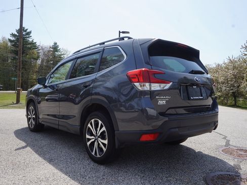 Used 2023 Subaru Forester Limited AWD/4WD image 7