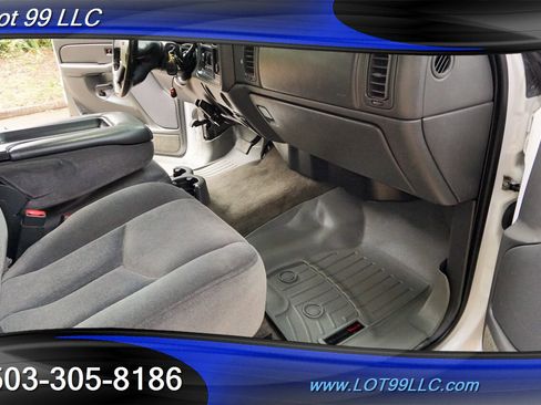 Used 2004 GMC Sierra 2500 SLE w/ Heavy-Duty Power Package image 29