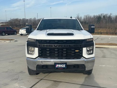 Used 2022 Chevrolet Silverado 2500 W/T w/ WT Convenience Package image 2