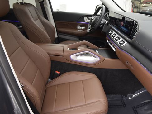 Used 2025 Mercedes-Benz GLE 350 4MATIC image 16