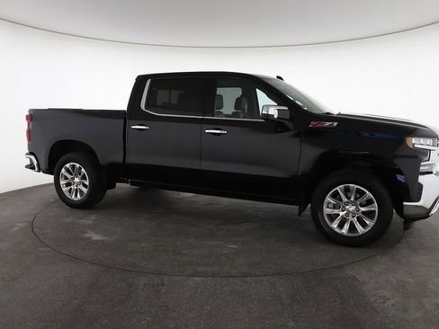 Used 2019 Chevrolet Silverado 1500 LTZ w/ LTZ Premium Package image 15