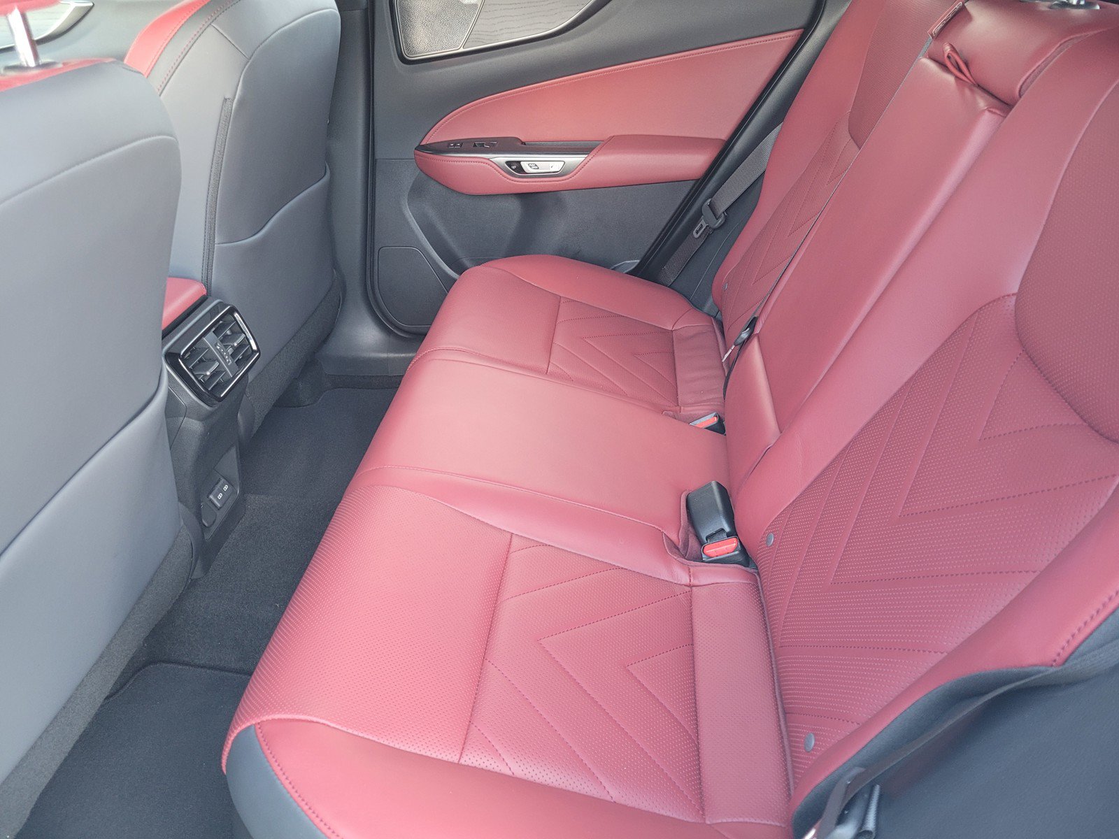 Used 2022 Lexus NX 350h AWD w/ Vision Package image 10
