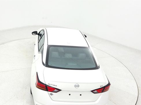 Used 2023 Nissan Altima 2.5 SV image 15