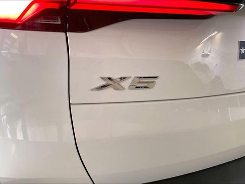 Certified 2024 BMW X5 xDrive40i w/ Premium Package AWD/4WD image 31
