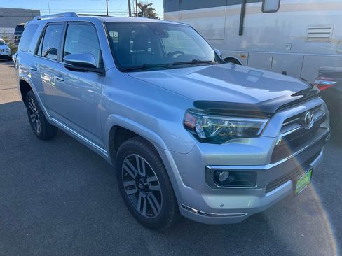 Used 2020 Toyota 4Runner Limited image 4