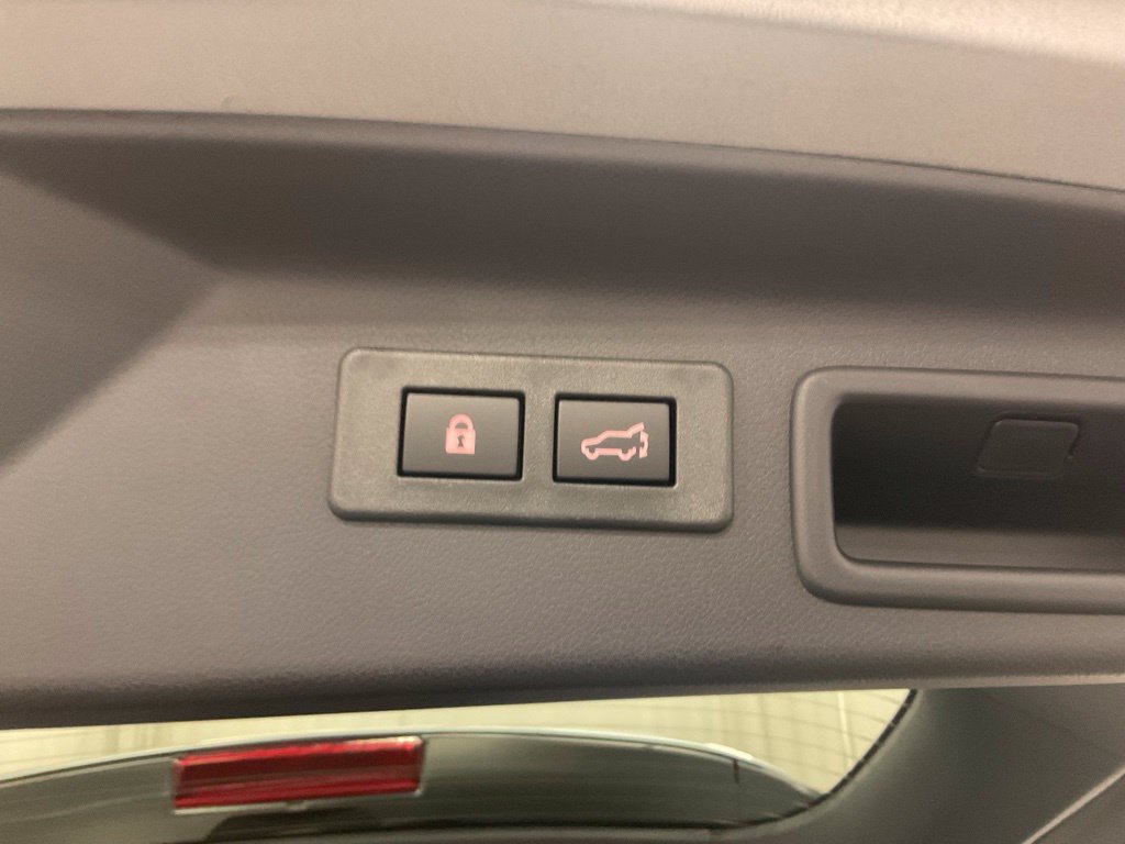 New 2026 Subaru Forester Premium AWD/4WD image 38