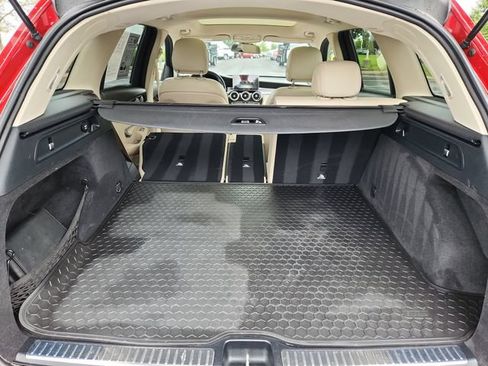 Used 2016 Mercedes-Benz GLC 300 4MATIC image 32