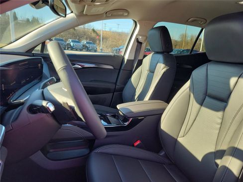 New 2026 Buick Envision Preferred image 17