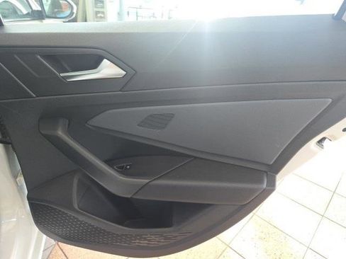 Used 2025 Volkswagen Jetta SEL image 13