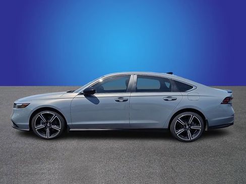 Used 2025 Honda Accord Sport image 7