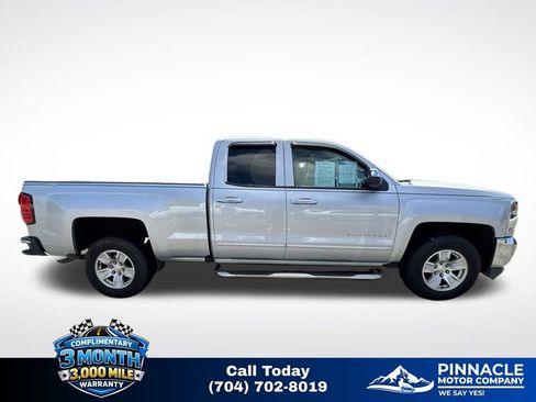 Used 2018 Chevrolet Silverado 1500 LT RWD image 3