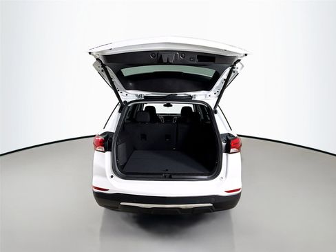 Used 2024 Chevrolet Equinox LT image 25