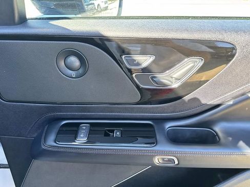 Used 2020 Lincoln Aviator Reserve image 15