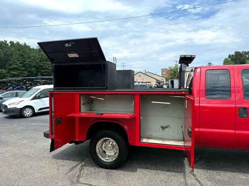 Used 2016 Ford F350 XL w/ Power Equipment Group image 21