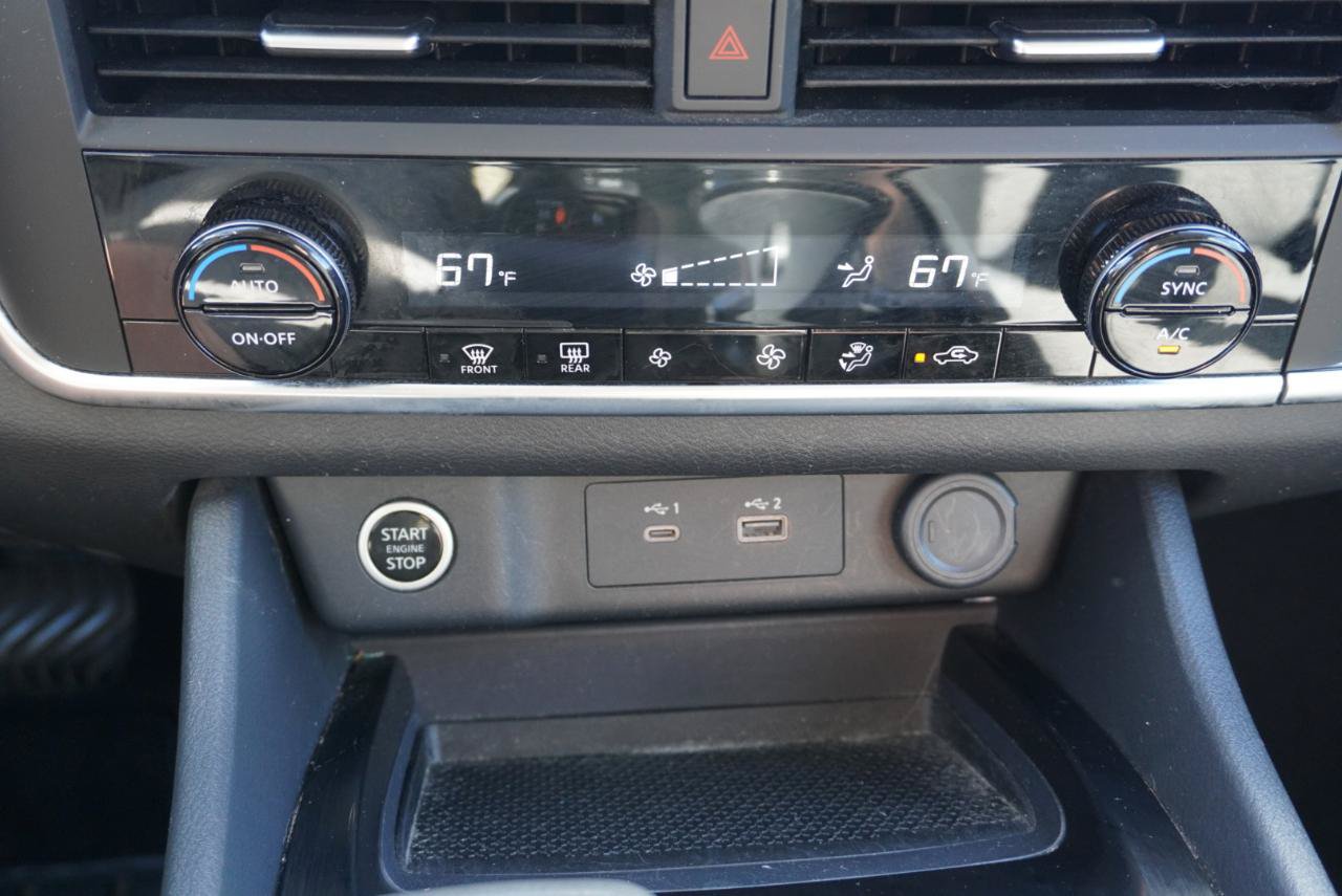 Used 2023 Nissan Rogue SV AWD/4WD image 14