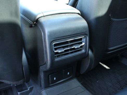 Used 2024 Lincoln Corsair AWD w/ Equipment Group 101A image 34