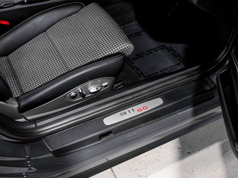 Used 2014 Porsche 911 50th Anniversary Edition image 31