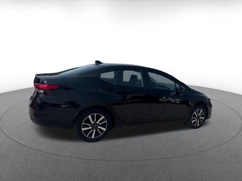 Used 2025 Nissan Versa SV FWD image 13