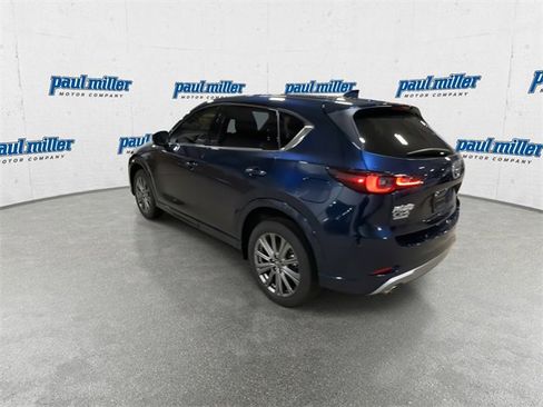 Used 2024 MAZDA CX-5 Signature image 8