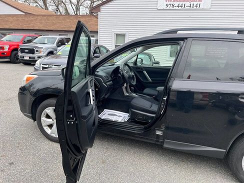 Used 2014 Subaru Forester 2.5i Premium w/ All-Weather Package image 19