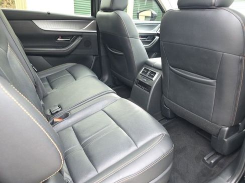 Certified 2024 MAZDA CX-90 3.3 Turbo w/ Preferred Plus AWD/4WD image 18
