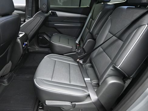 New 2026 Buick Enclave Preferred w/ Power Package image 15