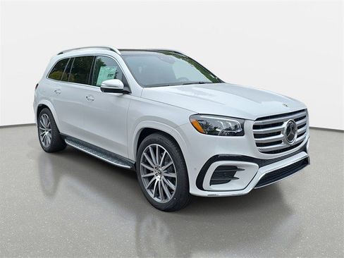 New 2026 Mercedes-Benz GLS 450 4MATIC image 3