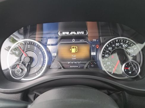 Used 2022 RAM 1500 Laramie AWD/4WD image 20