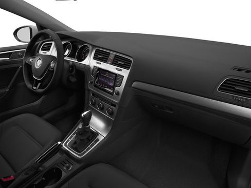 Used 2016 Volkswagen Golf S FWD image 19