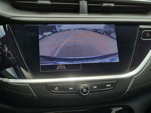Certified 2023 Buick Encore GX Essence w/ Experience Buick Package FWD image 14