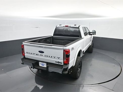 New 2026 Ford F250 Lariat w/ Lariat Ultimate Package image 24