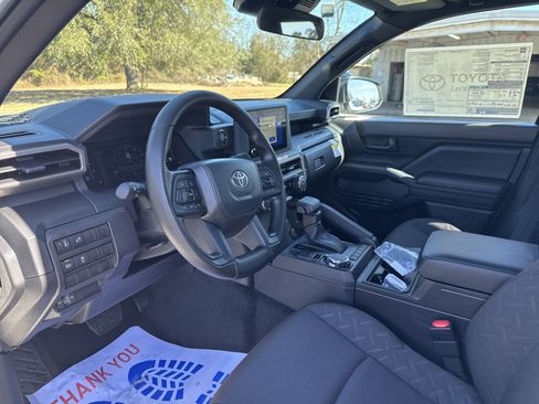 New 2026 Toyota Tacoma 4x4 Double Cab image 15