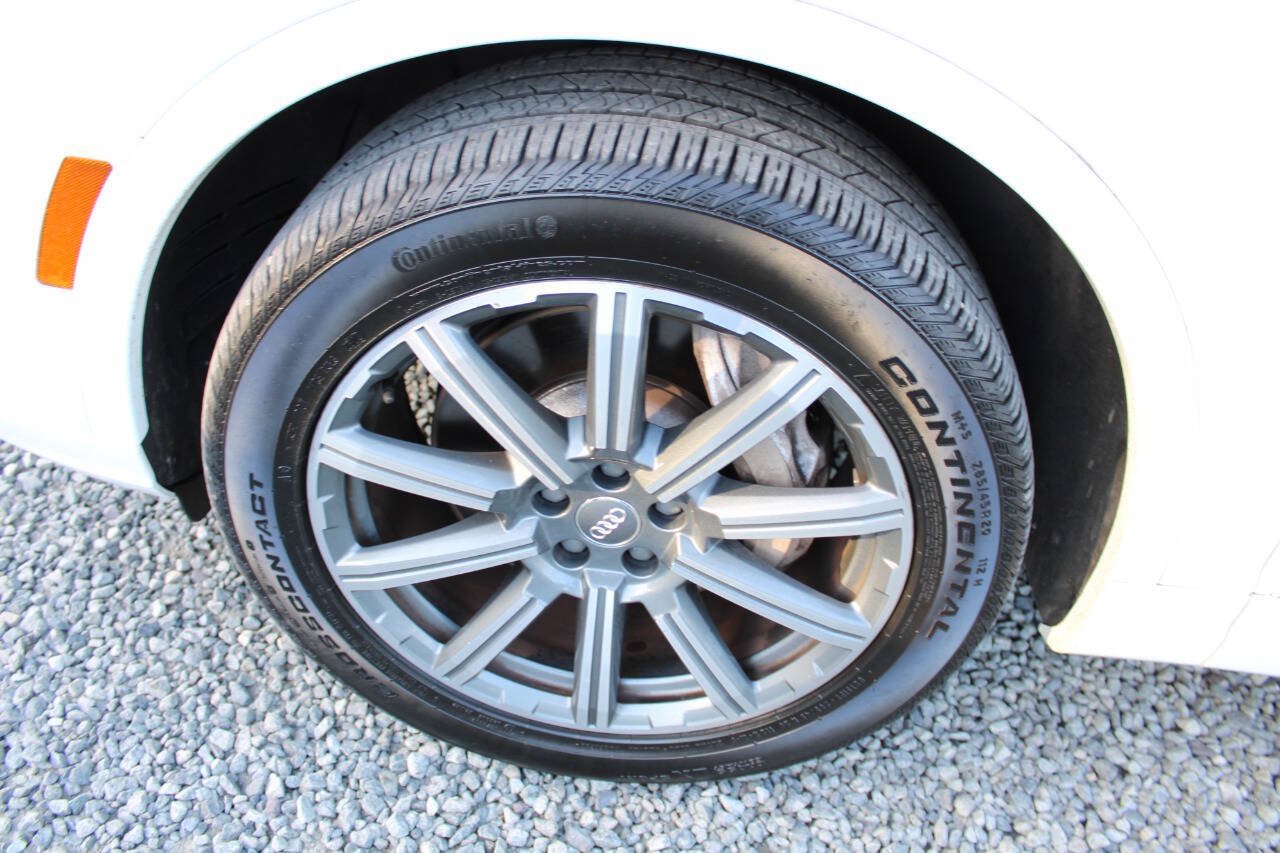 Used 2019 Audi Q7 3.0T Premium Plus AWD/4WD image 10