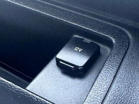 Used 2024 Ford Expedition Max Limited image 35