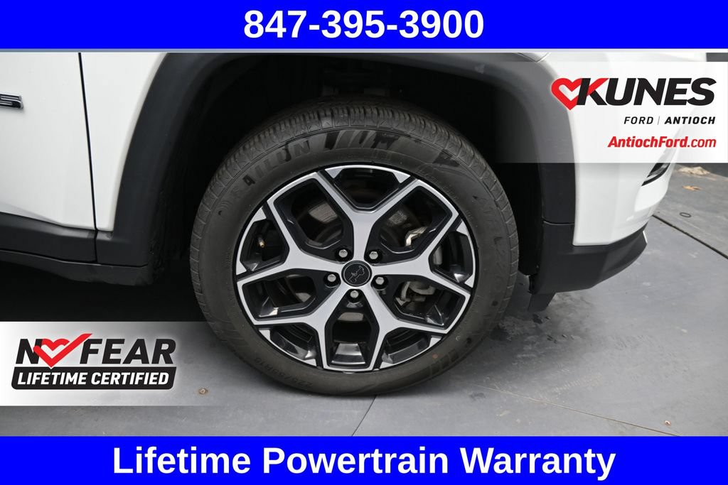 Used 2025 Jeep Compass Limited AWD/4WD image 17
