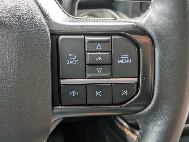 Used 2024 Ford F350 Platinum w/ FX4 Off-Road Package AWD/4WD image 26