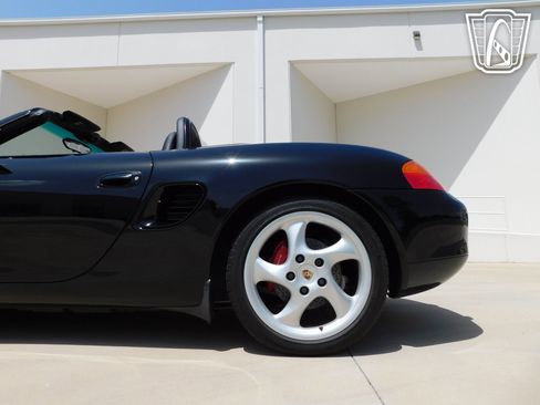 Used 2000 Porsche Boxster S image 15