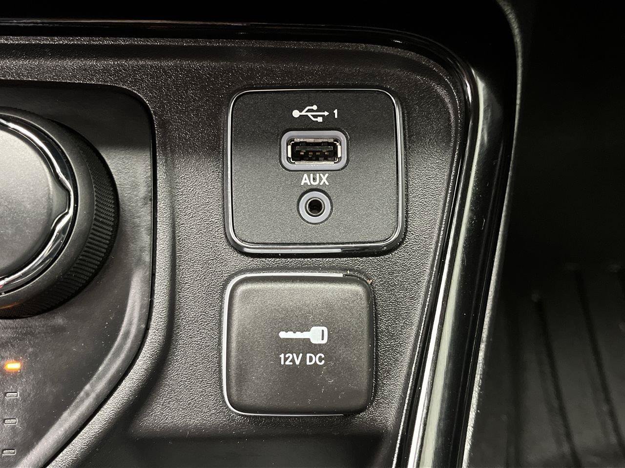 Used 2021 Jeep Compass Limited AWD/4WD image 22