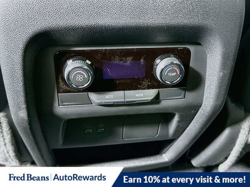 New 2026 Chevrolet Traverse LT w/ Midnight/Sport Edition AWD/4WD image 19