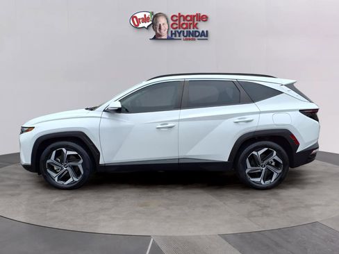 Certified 2024 Hyundai Tucson SEL w/ Convenience Package FWD image 2