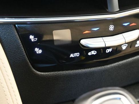 Used 2020 Cadillac CT6 Luxury image 27