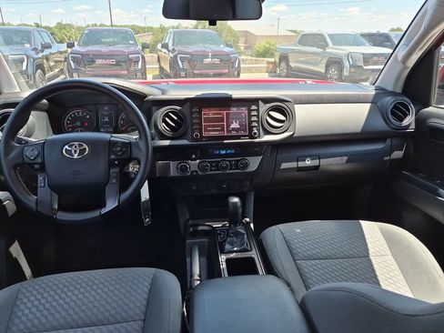 Used 2023 Toyota Tacoma SR AWD/4WD image 28